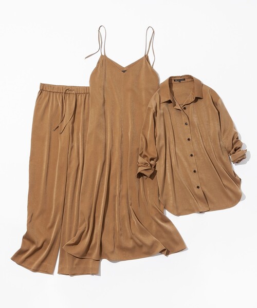 見上愛さん着用/Oggi10月号掲載/洗える】スエーディーサテン シャツ