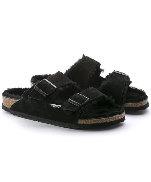 BIRKENSTOCK(ビルケンシュトック)の「【公式】ビルケンシュトック Arizona Shearling/アリゾナ シアリング スエードレザー(サンダル・メンズ・ブラック・23cm【ナロー幅】/22.5cm【ナロー幅】/25cm【ナロー幅】/24.5cm【ナロー幅】)」の4枚目の写真