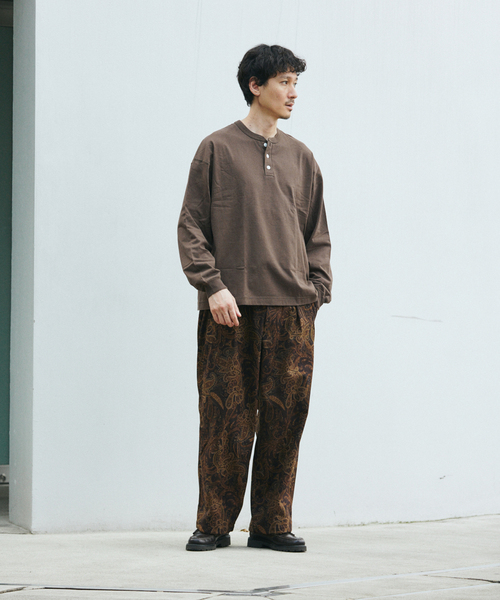 Healthknit（ヘルスニット）の「Health knit / ヘルスニット 別注 ヘンリー ネックロンT（Tシャツ/カットソー・メンズ・ホワイト/ブラウン/ブラック/グレー・MEDIUM/LARGE）」の10枚目の写真