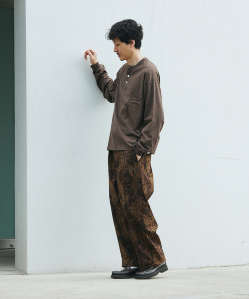 Healthknit（ヘルスニット）の「Health knit / ヘルスニット 別注 ヘンリー ネックロンT（Tシャツ/カットソー・メンズ・ホワイト/ブラウン/ブラック/グレー・MEDIUM/LARGE）」の11枚目の写真