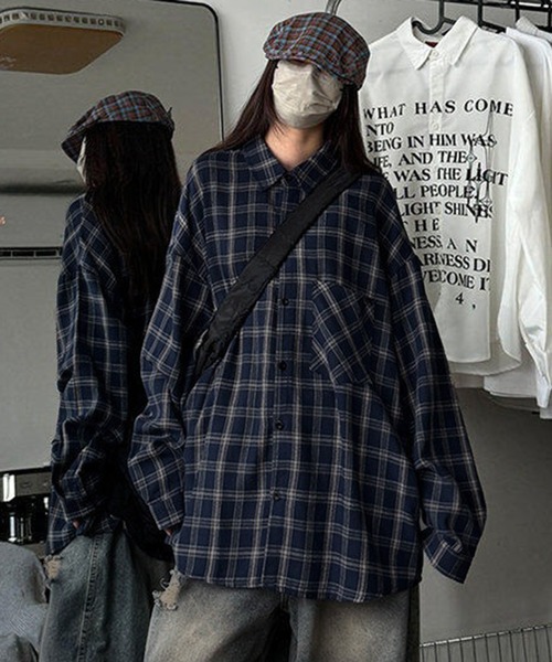 VIBGYOR（ヴィブジョー）の「ユニセックス ルーズチェックシャツ/韓国 ストリート(CZ)（シャツ/ブラウス・レディース・ブラウン/レッド/ブルー/グリーン・MEDIUM/LARGE）」の13枚目の写真