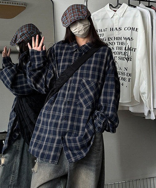 VIBGYOR（ヴィブジョー）の「ユニセックス ルーズチェックシャツ/韓国 ストリート(CZ)（シャツ/ブラウス・レディース・ブラウン/レッド/ブルー/グリーン・MEDIUM/LARGE）」の14枚目の写真