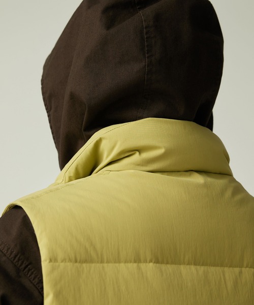 Snow Peak(スノーピーク)の「Snow Peak / Everyday Down Vest ダウンベスト(ダウンベスト・メンズ・ブラック/チャコール/ライトグリーン・L/M/S/XL/1)」の12枚目の写真