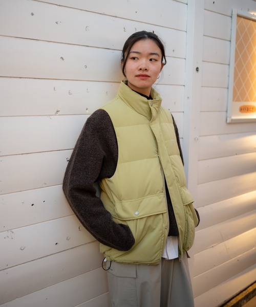 Snow Peak(スノーピーク)の「Snow Peak / Everyday Down Vest ダウンベスト(ダウンベスト・メンズ・ブラック/チャコール/ライトグリーン・L/M/S/XL/1)」の19枚目の写真