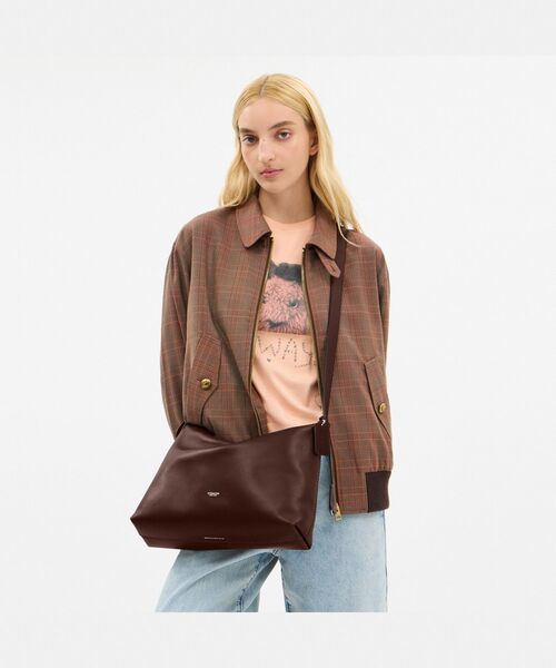 COACH（コーチ）の「モット メッセンジャー バッグ 33（メッセンジャーバッグ・メンズ・ブラウン系その他・ONE）」の6枚目の写真