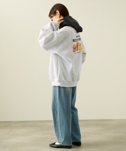 Red Cap Girl(レッドキャプガール)の「REDCAPGIRL×DOMDOM 裏起毛配色フーディー(パーカー・メンズ・ブラック/アッシュグレー/グリーン・M/XL/L)」の17枚目の写真