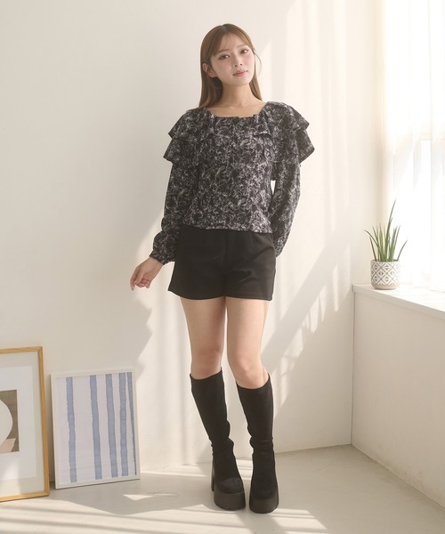 Ambre Neige（アンブルネージュ）の「shoulder ribbon flill blouse / ショルダーリボンフリルブラウス（シャツ/ブラウス・レディース・ブラック系その他/オフホワイト/ブラック・FREE）」の12枚目の写真