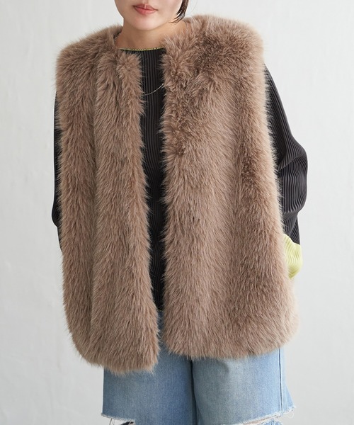 VENCEEXCHANGE（ヴァンスエクスチェンジ）の「シャギーファーベスト（ベスト・レディース・グレー/モカ/ベージュ・FREE）」の11枚目の写真