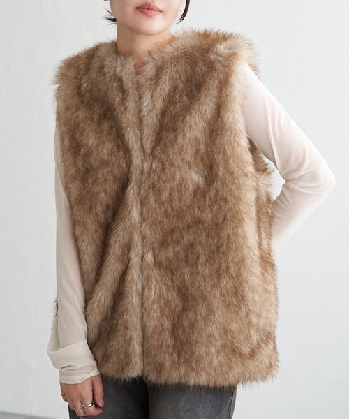 VENCEEXCHANGE（ヴァンスエクスチェンジ）の「シャギーファーベスト（ベスト・レディース・グレー/モカ/ベージュ・FREE）」の19枚目の写真