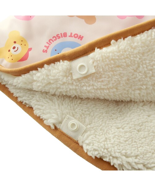 HOT BISCUITS（ホットビスケッツ）の「カラフルビーンズ 裏ボアフリース リバーシブル総柄マント（ポンチョ・キッズ・マルチ・フリー(70-90cm)）」の11枚目の写真