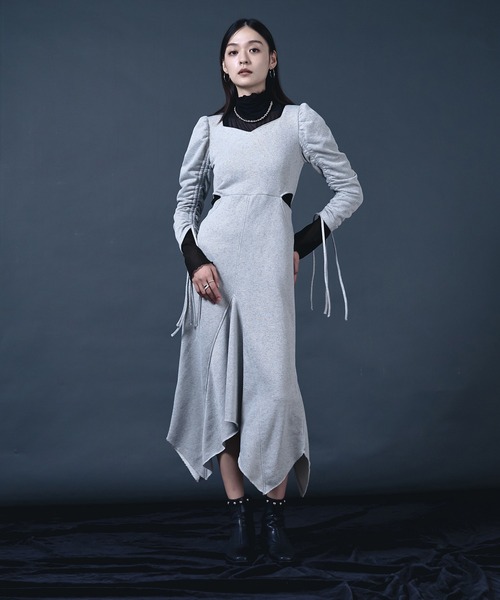 Ellno de Mavie（エルノデメヴィ）の「2wayラメスウェットカットアウトワンピース（ワンピース・レディース・ブラック/グレー・FREE）」の18枚目の写真