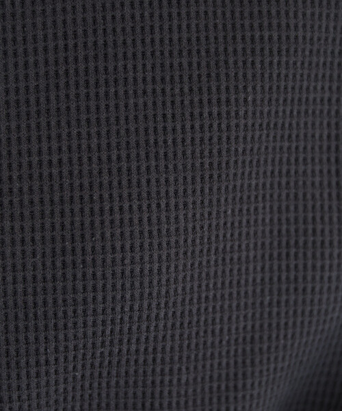 FREAK'S STORE(フリークスストア)の「限定展開 ワッフル タートルネック チュニック プルオーバー(Tシャツ/カットソー・レディース・オリーブ/ブルー/オフホワイト/杢グレー/スミクロ/ベージュ・フリ-)」の7枚目の写真