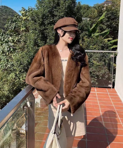 セール】短丈ノーカラーフェイクファージャケット（ブルゾン）｜H