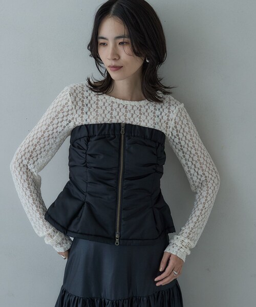 GALLEST(ギャレスト)の「バックカットアウトレースカットソー(Tシャツ/カットソー・レディース・ブラウン系その他/ブラック/オフホワイト・38)」の4枚目の写真