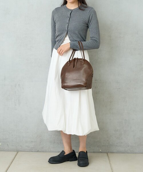 BIRTHDAY BAR（バースデイバー）の「LIGHT LEATHER BOSTON 軽量本革ボストンバッグ（ボストンバッグ・レディース・ブラック/ダークブラウン/キャメル・0）」の11枚目の写真