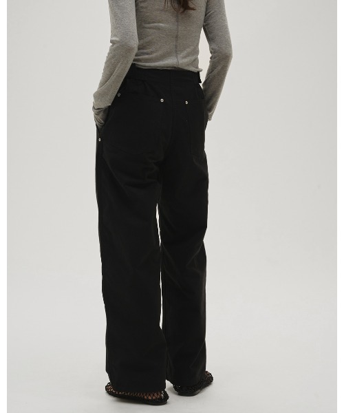 TODAYFUL（トゥデイフル）の「Boyfriend Cotton Pants（デニムパンツ・レディース・ブラック/ホワイト・36inch/38inch）」の6枚目の写真