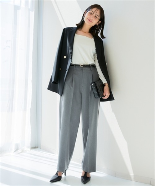 7days Life Styling(セブンデイズライフスタイリング)の「透け対策シルケット加工ダブルフロントスクエアネック長袖トップス<大きいサイズ有>(Tシャツ/カットソー・レディース・オフホワイト/ブラック・M/L/LL/3L)」の6枚目の写真