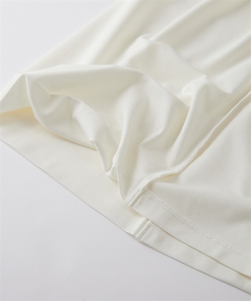 7days Life Styling(セブンデイズライフスタイリング)の「透け対策シルケット加工ダブルフロントスクエアネック長袖トップス<大きいサイズ有>(Tシャツ/カットソー・レディース・オフホワイト/ブラック・M/L/LL/3L)」の14枚目の写真