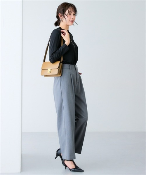 7days Life Styling（セブンデイズライフスタイリング）の「【選べる首元デザイン】透け対策　シルケット加工ダブルフロント長袖トップス（Tシャツ/カットソー・レディース・オフホワイト/ブラック・M/L/LL/3L）」の20枚目の写真