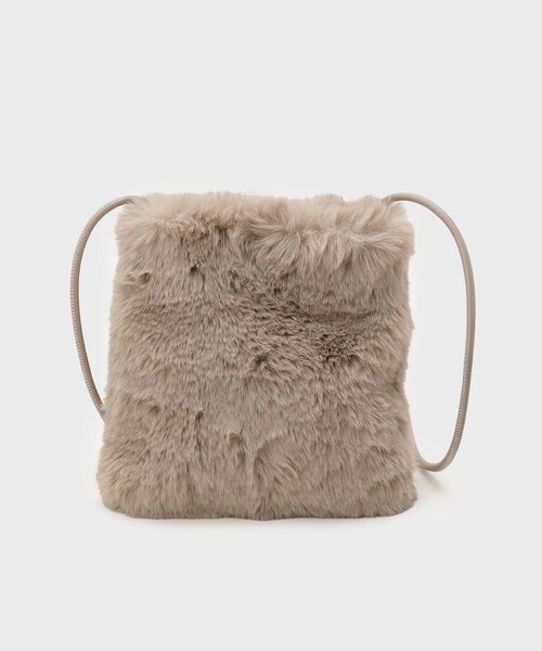 THE SHOP TK （ザ ショップ ティーケー ）の「フェイクファーショルダーミニバッグ（ショルダーバッグ・レディース・ナチュラル/キャメル/スミクロ・00）」の14枚目の写真
