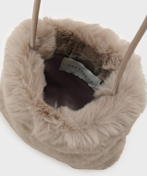 THE SHOP TK （ザ ショップ ティーケー ）の「フェイクファーショルダーミニバッグ（ショルダーバッグ・レディース・ナチュラル/キャメル/スミクロ・00）」の16枚目の写真