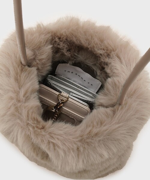 THE SHOP TK （ザ ショップ ティーケー ）の「フェイクファーショルダーミニバッグ（ショルダーバッグ・レディース・ナチュラル/キャメル/スミクロ・00）」の19枚目の写真