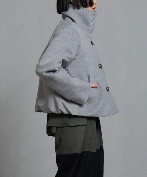 MARECHAL TERRE（マルシャルテル）の「スタンドダウンコート（ダウンジャケット/コート・レディース・キャメル/グレー/ブラック/ネイビー・MEDIUM）」の22枚目の写真