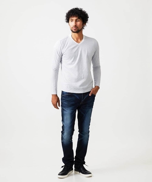 MICHEL KLEIN HOMME (ミッシェルクランオム)の「《日本製》レンガ柄Vネック長袖カットソー(Tシャツ/カットソー・メンズ・ライトグレー/レッド/ダークグレー・MEDIUM/LARGE/X-LARGE)」の6枚目の写真