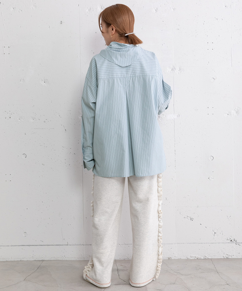 POU DOU DOU（プードゥドゥ）の「ネッカチーフ付きポケットシャツ（シャツ/ブラウス・レディース・ブルー/ライトベージュ/ブラック・M）」の11枚目の写真