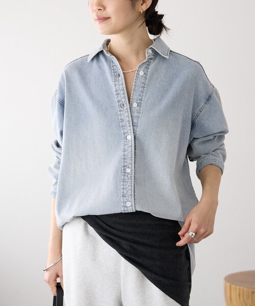 RIVE DROITE（リヴドロワ）の「【MONN.:.(モン)】クリアデニムシャツ（シャツ/ブラウス・レディース・サックスブルー/ホワイト・FREE）」の16枚目の写真