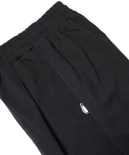 GAKKAI UNIONS(ガッカイユニオンズ)の「ダブルピンタックワイドスウェットパンツブラック(スウェットパンツ・レディース・その他・SMALL/MEDIUM/LARGE)」の3枚目の写真