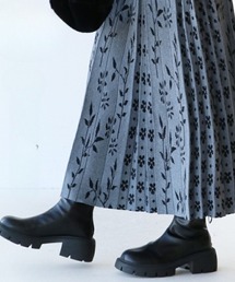 〈全2色〉花と歩くスカート