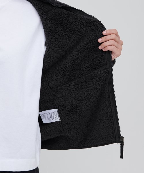 MUSINSA STANDARD WOMAN（ムシンサスタンダードウーマン）の「ウィメンズシャギーフリースジップアップジャケット[ブラック]（その他アウター・レディース・その他・SMALL/MEDIUM/LARGE/X-LARGE）」の6枚目の写真