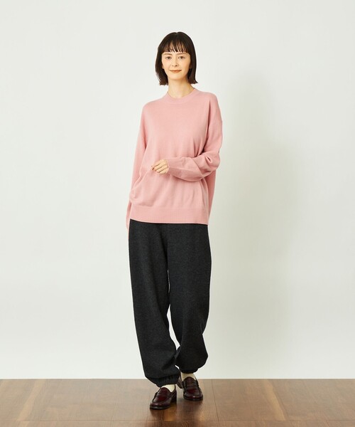 MACKINTOSH PHILOSOPHY（ﾏｯｷﾝﾄｯｼｭ ﾌｨﾛｿﾌｨｰ）の「GREY LABEL ウールカシミヤクルーネックニット（ニット/セーター・レディース・レッド系その他/ダークネイビー/ピンク/グリーン/チャコールグレー・6/2）」の8枚目の写真