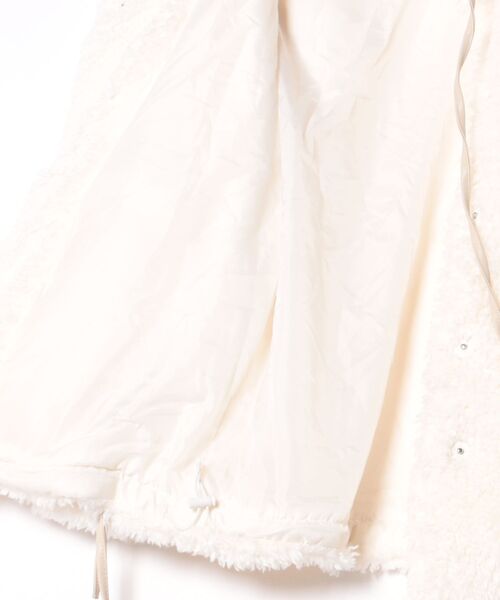 one way（ワンウェイ）の「リボンボアジャケット（ダウンジャケット/コート・レディース・ホワイト/アイボリー/ブラック/グレー・FREE）」の21枚目の写真