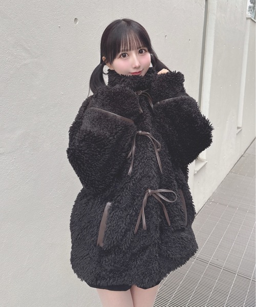 one way（ワンウェイ）の「リボンボアジャケット（ダウンジャケット/コート・レディース・ホワイト/アイボリー/ブラック/グレー・FREE）」の3枚目の写真