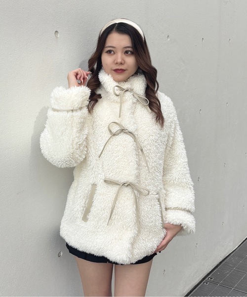 ボンポワン　チェリーアウター　未使用タグ付き　12m ボンポワン チェリーアウター 未使用タグ付き 12m Bonpoint ボンポワン