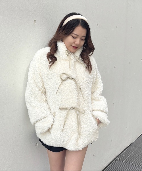 one way（ワンウェイ）の「リボンボアジャケット（ダウンジャケット/コート・レディース・ホワイト/アイボリー/ブラック/グレー・FREE）」の14枚目の写真