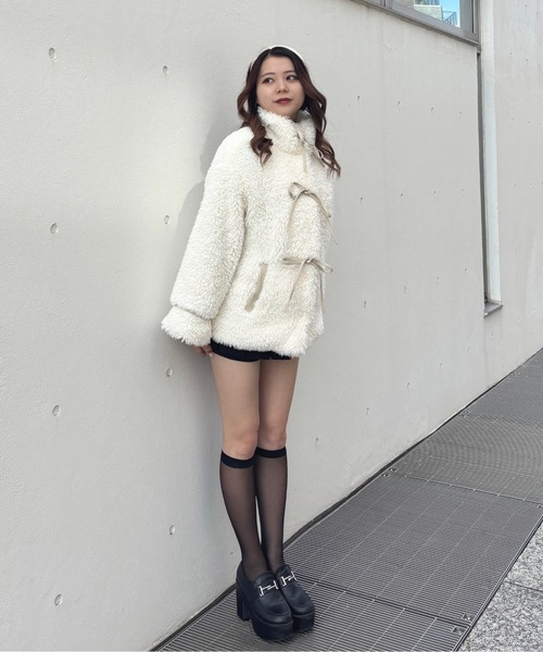 one way（ワンウェイ）の「リボンボアジャケット（ダウンジャケット/コート・レディース・ホワイト/アイボリー/ブラック/グレー・FREE）」の17枚目の写真