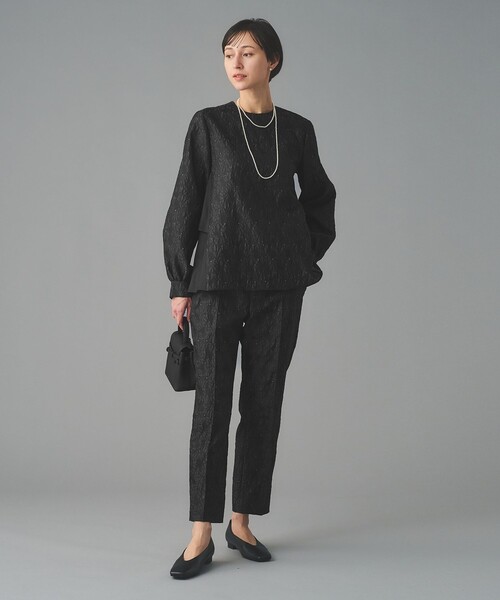 UNITED ARROWS(ユナイテッドアローズ)の「GISHA 2トーン ジャガード ブラウス(シャツ/ブラウス・レディース・ネイビー/ダークグレー・38/36)」の5枚目の写真