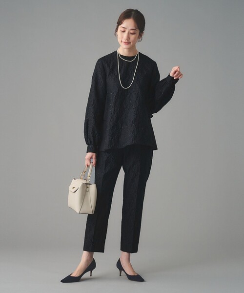 UNITED ARROWS(ユナイテッドアローズ)の「GISHA 2トーン ジャガード ブラウス(シャツ/ブラウス・レディース・ネイビー/ダークグレー・38/36)」の15枚目の写真
