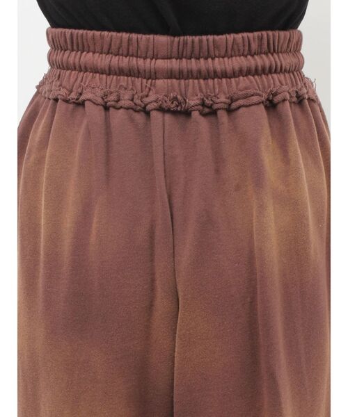 EVRIS（エヴリス）の「パウダースウェットワイドパンツ【セットアップ着用可能】（スウェットパンツ・レディース・アイボリー/ブラック/レッド/ブラウン・FREE）」の15枚目の写真