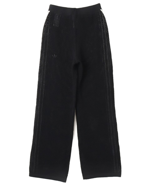 adidas(アディダス)の「adidas KNITTED CROCHET FIREBIRD TRACKPANTS / アディダス ニット クロシェ ファイヤーバード トラックパンツ(その他パンツ・レディース・ブラック・S/M/L)」の4枚目の写真