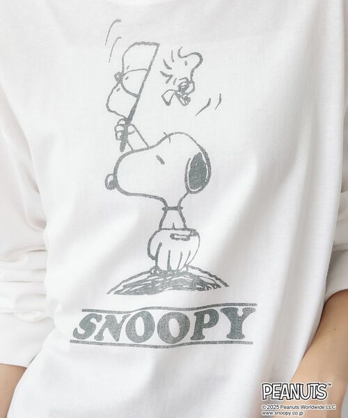 Dessin(デッサン)の「PEANUTSロングTシャツ(Tシャツ/カットソー・レディース・オフホワイト/グレー/ブラウン系その他・02/04)」の10枚目の写真