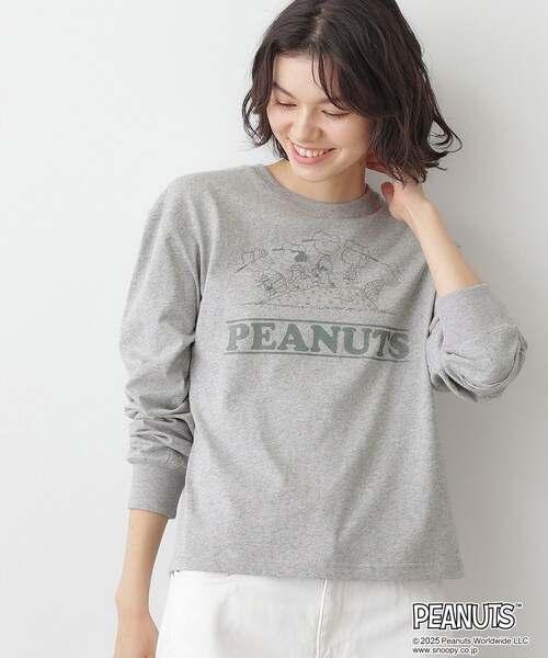 Dessin(デッサン)の「PEANUTSロングTシャツ(Tシャツ/カットソー・レディース・オフホワイト/グレー/ブラウン系その他・02/04)」の11枚目の写真