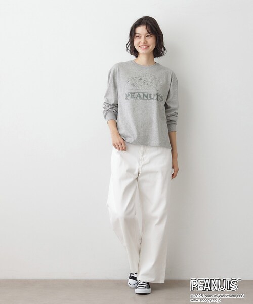 Dessin(デッサン)の「PEANUTSロングTシャツ(Tシャツ/カットソー・レディース・オフホワイト/グレー/ブラウン系その他・02/04)」の13枚目の写真