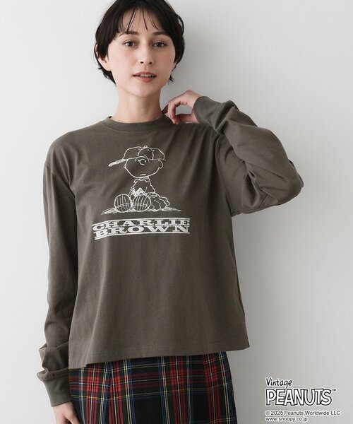 Dessin(デッサン)の「PEANUTSロングTシャツ(Tシャツ/カットソー・レディース・オフホワイト/グレー/ブラウン系その他・02/04)」の16枚目の写真