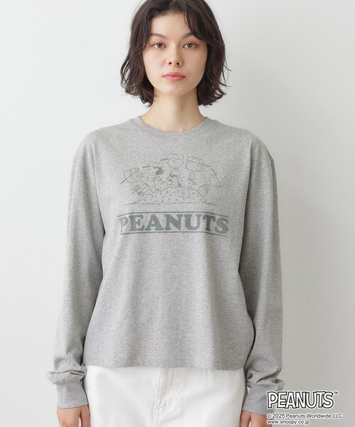 Dessin(デッサン)の「PEANUTSロングTシャツ(Tシャツ/カットソー・レディース・オフホワイト/グレー/ブラウン系その他・02/04)」の19枚目の写真