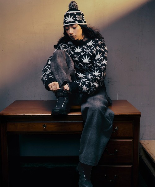 HUF（ハフ）の「ARCTIC PLANTLIFE CREWNECK SWEATER（ニット/セーター・メンズ・ブラック・S/M/L/XL/XXL）」の2枚目の写真