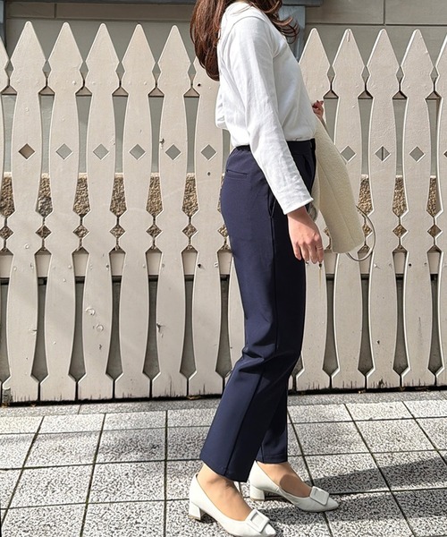 ST.ROONEY(セントルーニー)の「テーパードタックパンツ【低身長・小柄女性向け】(その他パンツ・レディース・ベージュ/ネイビー/ブラック・XS)」の7枚目の写真